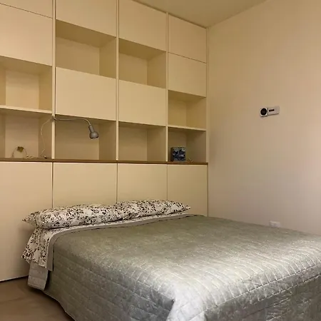 Verde Rame In Citta' Alta Con Garage Charme E Relax Bergamo