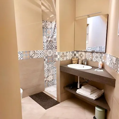 アパート Verde Rame In Citta' Alta Con Garage Charme E Relax ベルガモ